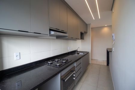 Cozinha de apartamento para alugar com 2 quartos, 55m² em Jardim Europa, Sorocaba