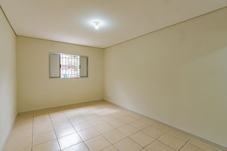 Suíte de casa para alugar com 2 quartos, 119m² em Vila Santo Estefano, São Paulo