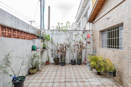 Garagem de casa para alugar com 2 quartos, 119m² em Vila Santo Estefano, São Paulo