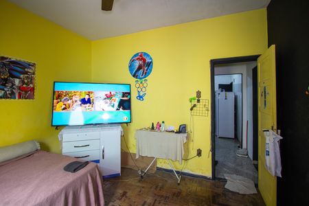 Quarto 2 de apartamento para alugar com 2 quartos, 50m² em Patronato, São Gonçalo