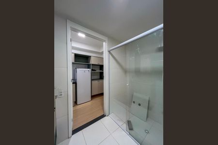 Banheiro  de kitnet/studio à venda com 1 quarto, 18m² em Vila Santo Estefano, São Paulo