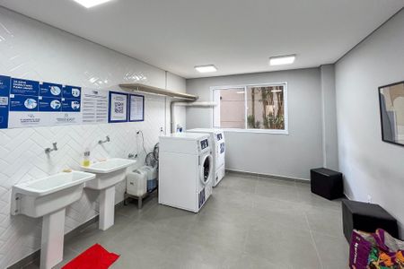 Lavanderia de kitnet/studio à venda com 1 quarto, 18m² em Vila Santo Estefano, São Paulo