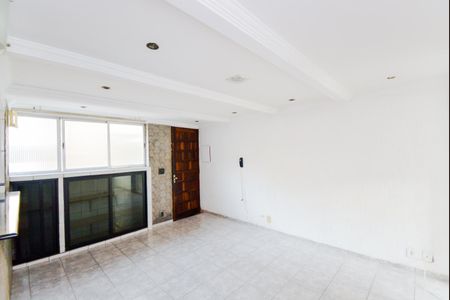 Apartamento para alugar com 68m², 3 quartos e 1 vagaSala