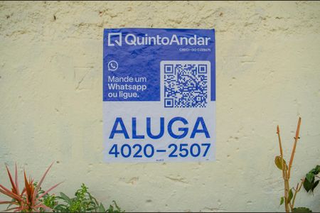 Placa de casa para alugar com 3 quartos, 90m² em Setor Leste Universitário, Goiânia