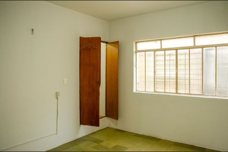 Casa para alugar com 3 quartos, 90m² em Setor Leste Universitário, Goiânia