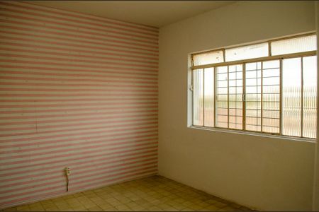 Casa para alugar com 3 quartos, 90m² em Setor Leste Universitário, Goiânia