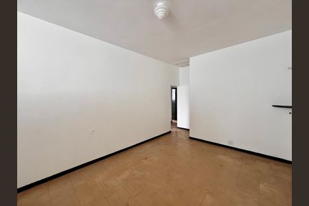 Apartamento à venda com 4 quartos, 120m² em Sagrada Família, Belo Horizonte