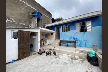 Quintal de casa à venda com 1 quarto, 158m² em Vila Albano, São Paulo