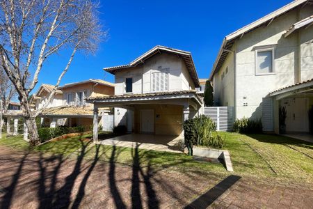 Casa de condomínio para alugar com 189m², 4 quartos e 3 vagas Casa de condomínio para alugar com 189m², 4 quartos e 3 vagasFachada Casa