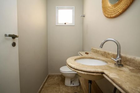 Casa de condomínio para alugar com 189m², 4 quartos e 3 vagas Casa de condomínio para alugar com 189m², 4 quartos e 3 vagasLavabo