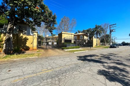 Casa de condomínio para alugar com 189m², 4 quartos e 3 vagas Casa de condomínio para alugar com 189m², 4 quartos e 3 vagasFachada Condomínio