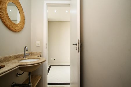 Casa de condomínio para alugar com 189m², 4 quartos e 3 vagas Casa de condomínio para alugar com 189m², 4 quartos e 3 vagasLavabo