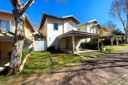Casa de condomínio para alugar com 189m², 4 quartos e 3 vagas Casa de condomínio para alugar com 189m², 4 quartos e 3 vagasFachada Casa