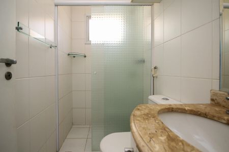 Casa de condomínio para alugar com 189m², 4 quartos e 3 vagas Casa de condomínio para alugar com 189m², 4 quartos e 3 vagasBanheiro Suíte 2