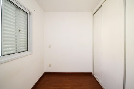 Casa de condomínio para alugar com 189m², 4 quartos e 3 vagas Casa de condomínio para alugar com 189m², 4 quartos e 3 vagasSuíte 2