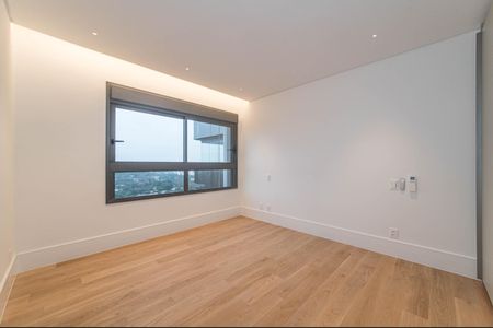 Suite 3 de apartamento para alugar com 3 quartos, 384m² em Jardim Fonte do Morumbi, São Paulo