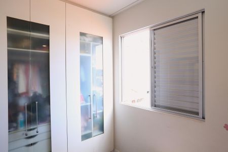Apartamento à venda com 110m², 4 quartos e 2 vagas Apartamento à venda com 110m², 4 quartos e 2 vagasQuarto
