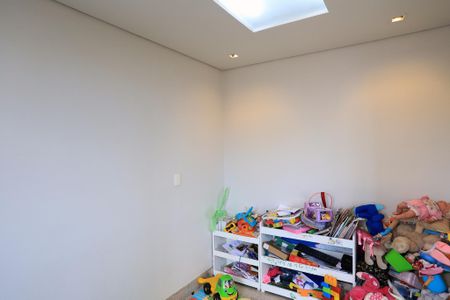 Apartamento à venda com 110m², 4 quartos e 2 vagas Apartamento à venda com 110m², 4 quartos e 2 vagasSala 1