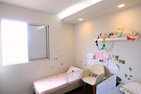 Quarto de apartamento à venda com 3 quartos, 110m² em Ana Lúcia, Belo Horizonte