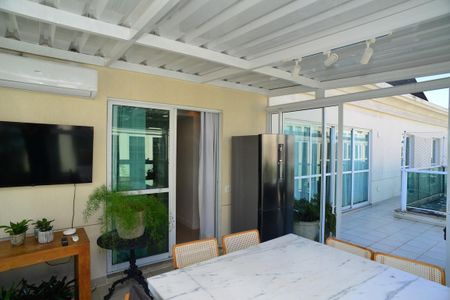 Apartamento para alugar com 313m², 5 quartos e 3 vagas Apartamento para alugar com 313m², 5 quartos e 3 vagasÁrea Gourmet