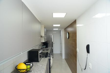 Apartamento para alugar com 313m², 5 quartos e 3 vagas Apartamento para alugar com 313m², 5 quartos e 3 vagasCozinha