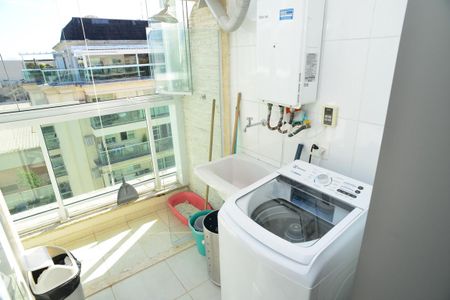 Área de Serviço de apartamento para alugar com 5 quartos, 313m² em Barra da Tijuca, Rio de Janeiro