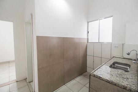 Cozinha de apartamento para alugar com 2 quartos, 60m² em Jardim Regina Alice, Barueri