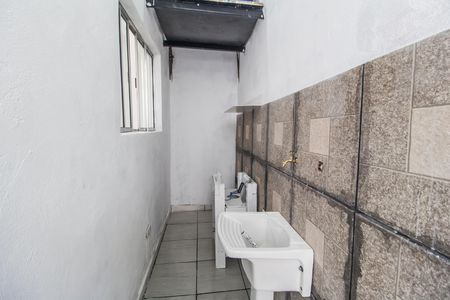 Área de Serviço de apartamento para alugar com 2 quartos, 60m² em Jardim Regina Alice, Barueri