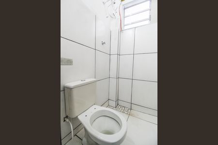 Banheiro de apartamento para alugar com 2 quartos, 60m² em Jardim Regina Alice, Barueri