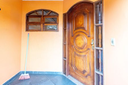 Casa para alugar com 360m², 4 quartos e 5 vagasEntrada 