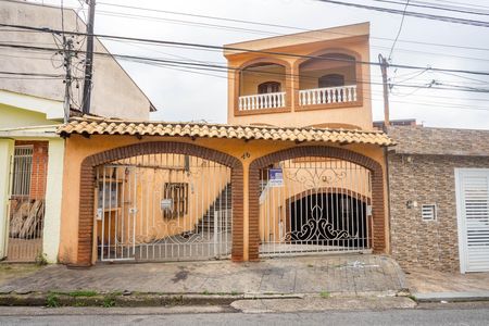 Fachada + placa  de casa para alugar com 3 quartos, 250m² em Vila Santa Luzia, São Bernardo do Campo