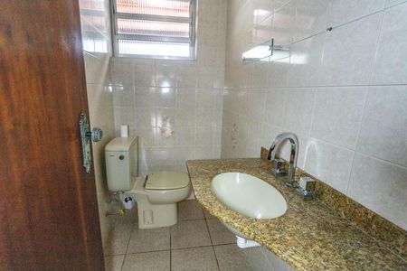 Casa para alugar com 360m², 4 quartos e 5 vagasLavabo 