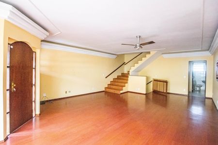 Casa para alugar com 3 quartos, 250m² em Vila Santa Luzia, São Bernardo do Campo