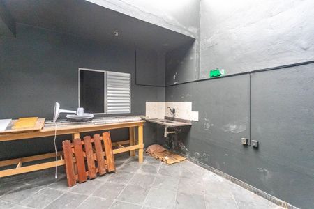 Casa para alugar com 360m², 4 quartos e 5 vagasQuintal 