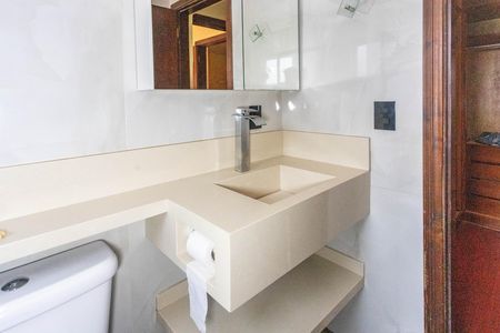 Casa para alugar com 360m², 4 quartos e 5 vagasBanheiro da suíte 