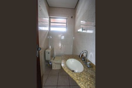 Casa para alugar com 360m², 4 quartos e 5 vagasLavabo 