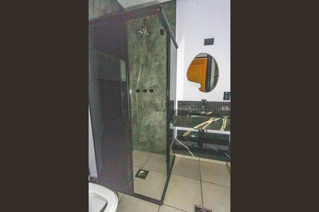 Banheiro social  de casa para alugar com 3 quartos, 250m² em Vila Santa Luzia, São Bernardo do Campo