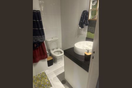 Banheiro de apartamento para alugar com 3 quartos, 65m² em Parque Marajoara, Santo André