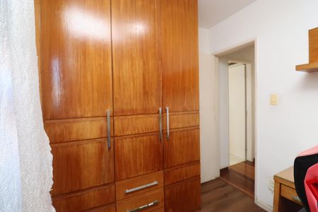 Quarto 2 de apartamento para alugar com 2 quartos, 80m² em Costa Azul, Salvador