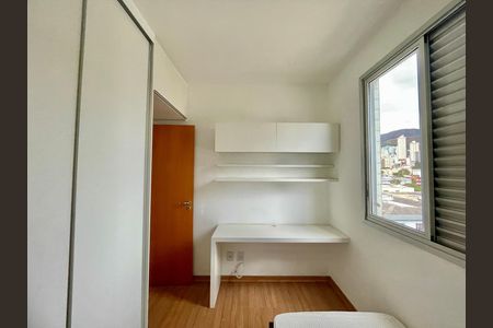 Apartamento à venda com 2 quartos, 152m² em Cruzeiro, Belo Horizonte