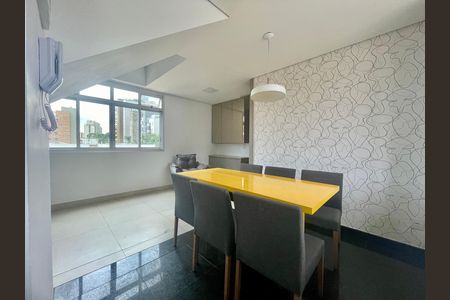 Apartamento à venda com 2 quartos, 152m² em Cruzeiro, Belo Horizonte