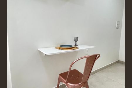 Studio de kitnet/studio para alugar com 1 quarto, 15m² em Cidade São Francisco, São Paulo