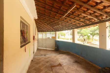 Varanda de casa à venda com 1 quarto, 400m² em Campo Grande, Rio de Janeiro