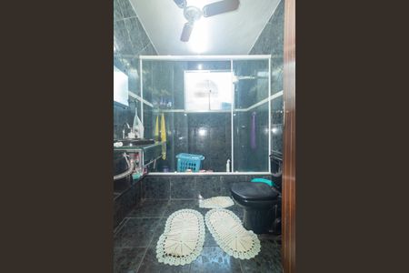 Banheiro de casa à venda com 1 quarto, 400m² em Campo Grande, Rio de Janeiro