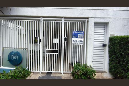 Studio à venda com 35m², 1 quarto e sem vaga Studio à venda com 35m², 1 quarto e sem vagaFachada + Plaquinha