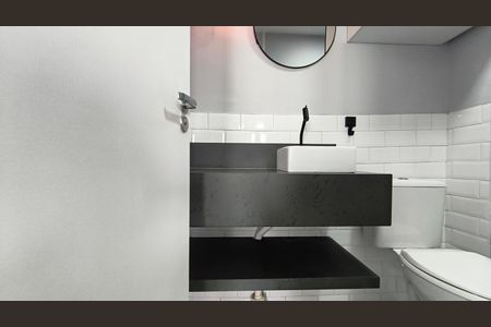 Studio à venda com 35m², 1 quarto e sem vaga Studio à venda com 35m², 1 quarto e sem vagaBanheiro