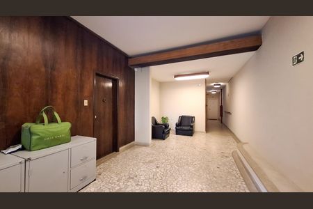 Apartamento para alugar com 139m², 2 quartos e 1 vaga Apartamento para alugar com 139m², 2 quartos e 1 vagaHall Social