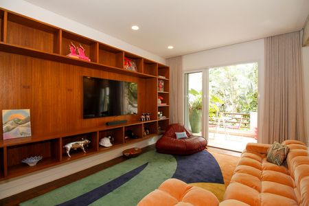 Apartamento para alugar com 139m², 2 quartos e 1 vaga Apartamento para alugar com 139m², 2 quartos e 1 vagaSala de Estar e Jantar