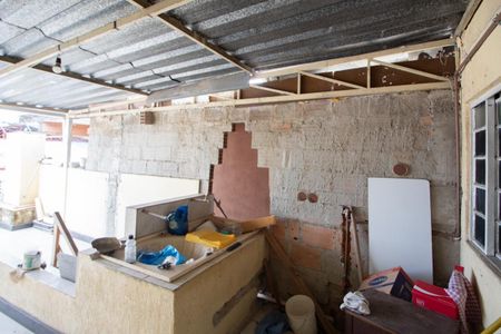 Casa à venda com 180m², 4 quartos e 2 vagas Casa à venda com 180m², 4 quartos e 2 vagasÁrea de Serviço