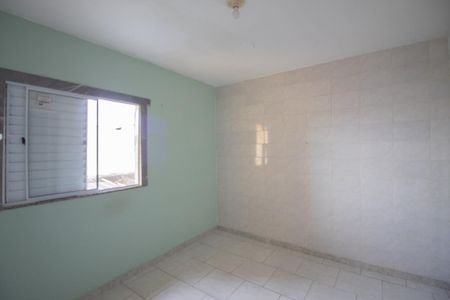 Casa à venda com 180m², 4 quartos e 2 vagas Casa à venda com 180m², 4 quartos e 2 vagasQuarto 2